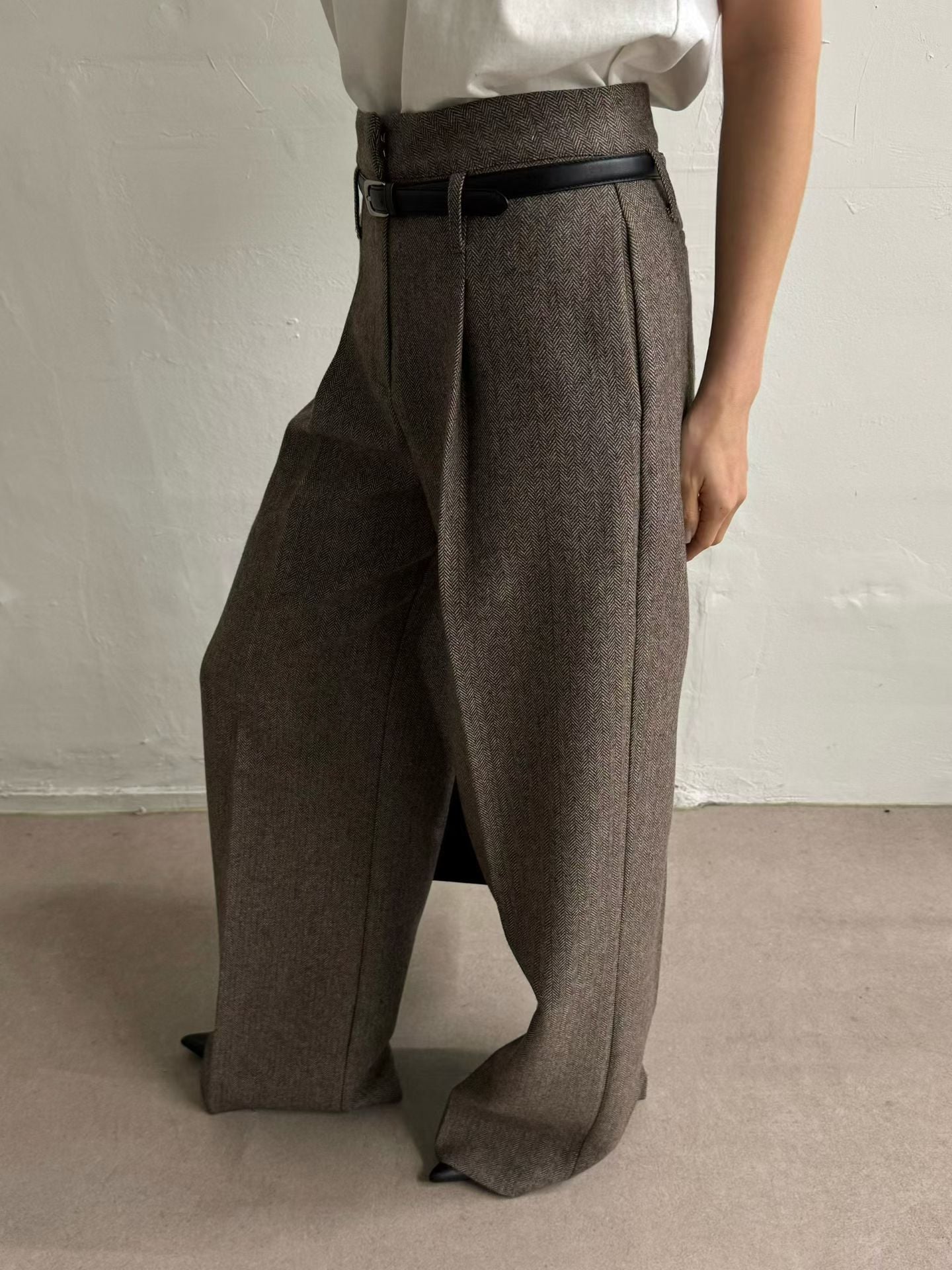 Karva Herringbone Trousers Chocolate