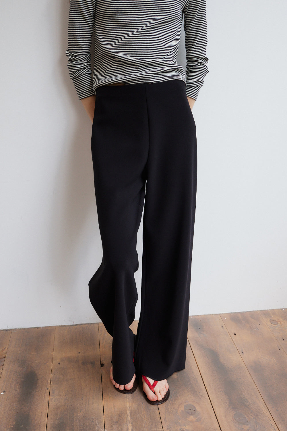 Essential Seamless Crepe Pants Onlyx