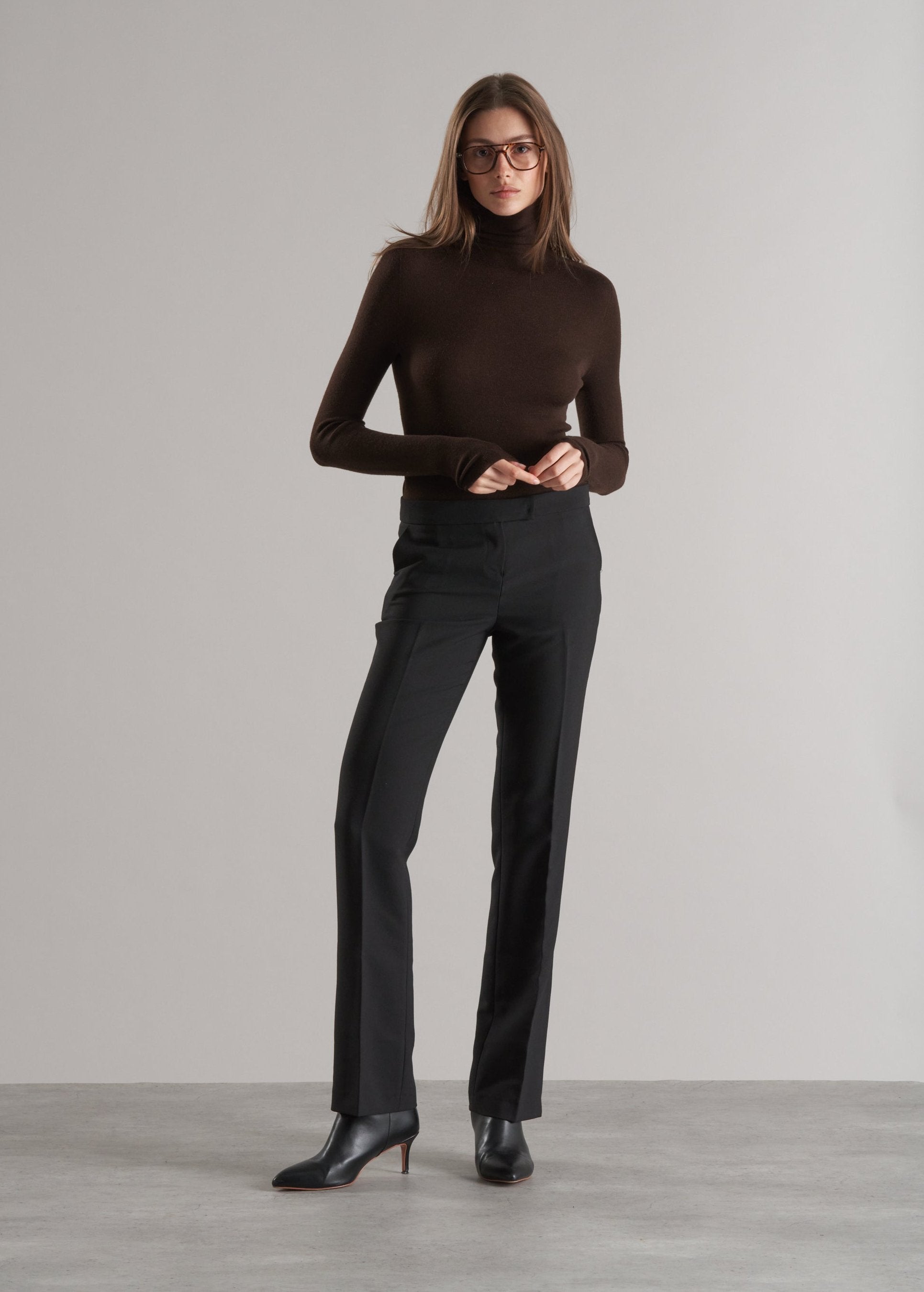 Mol Ultra Thin Merino Turtleneck Cocoa