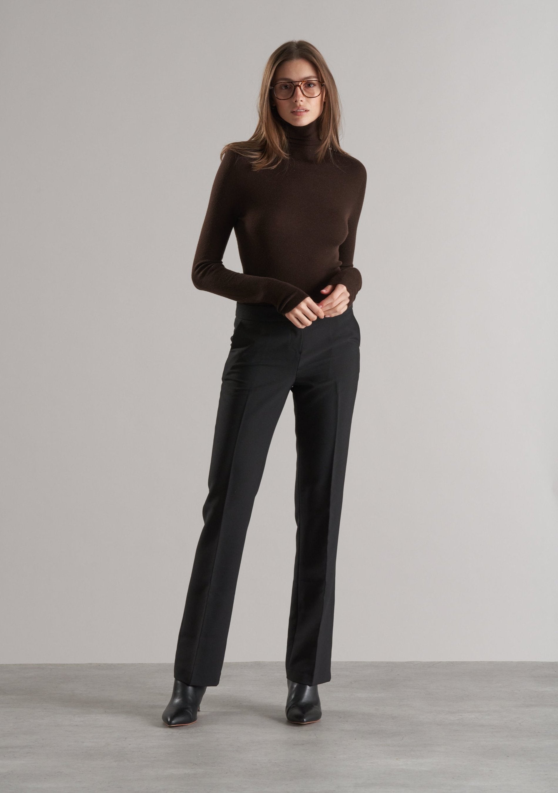 Mol Ultra Thin Merino Turtleneck Cocoa