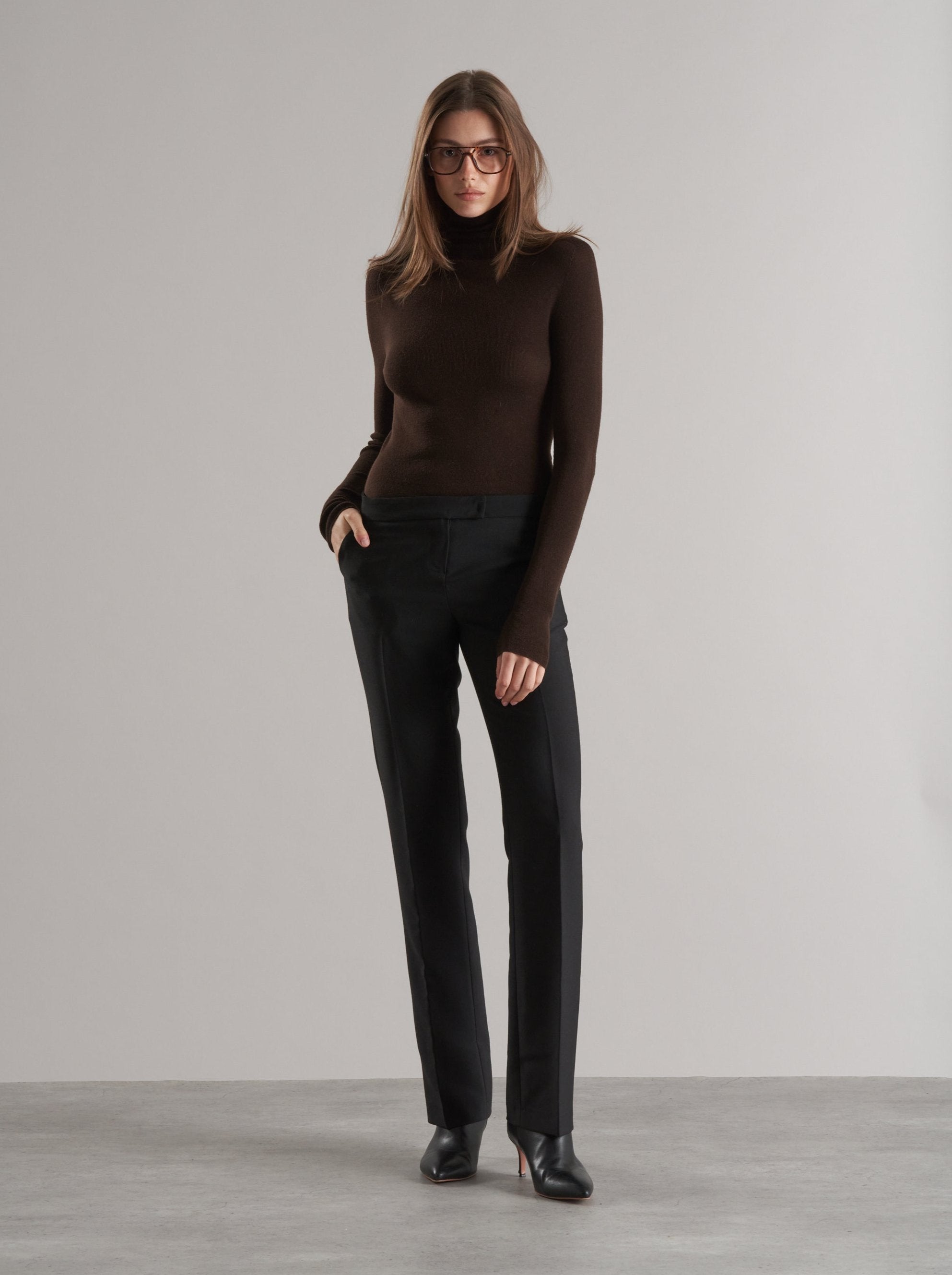 Mol Ultra Thin Merino Turtleneck Cocoa
