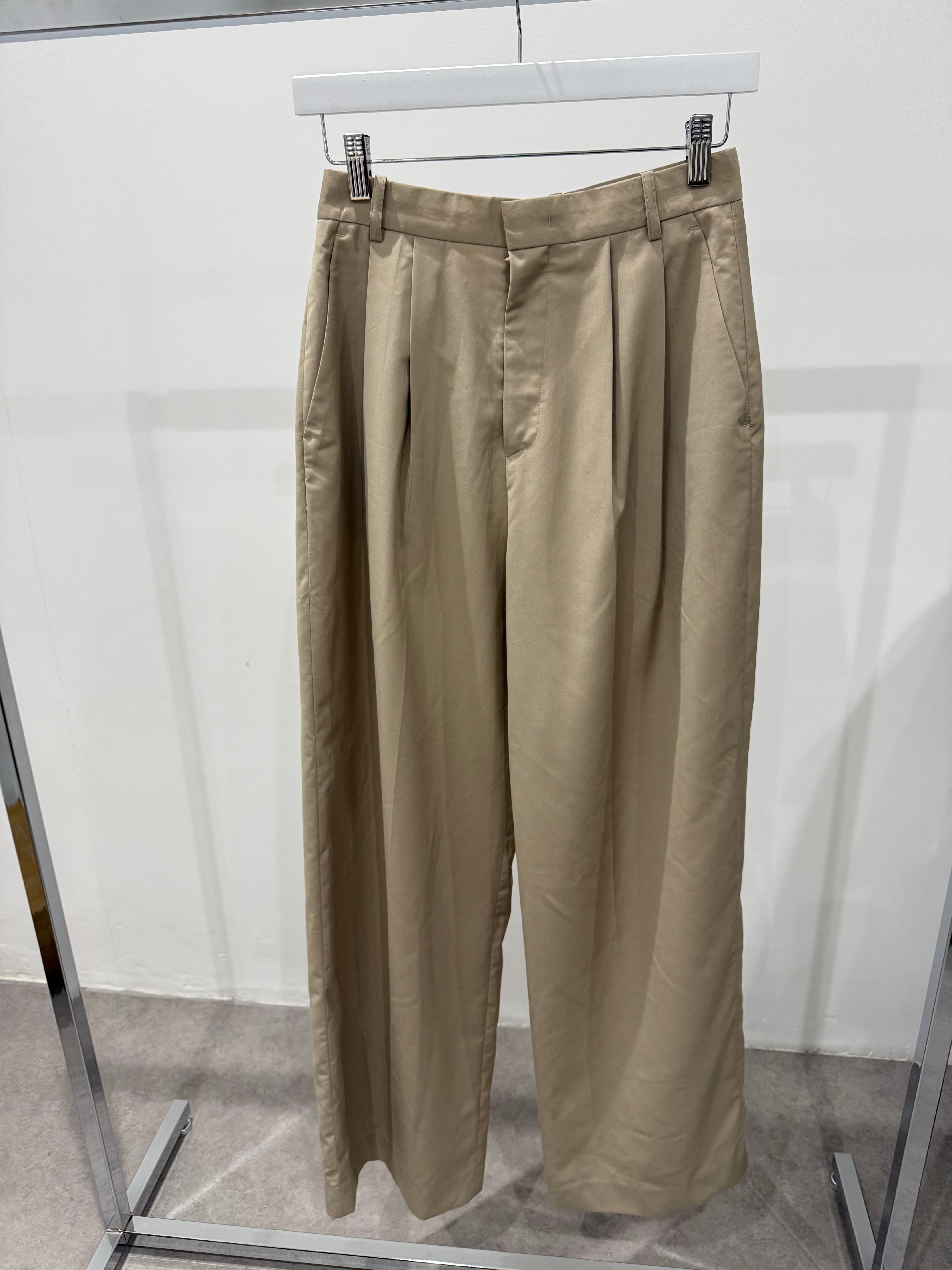 Pintuck Trousers Beige