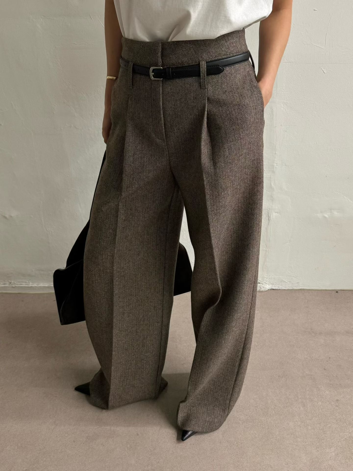 Karva Herringbone Trousers Chocolate