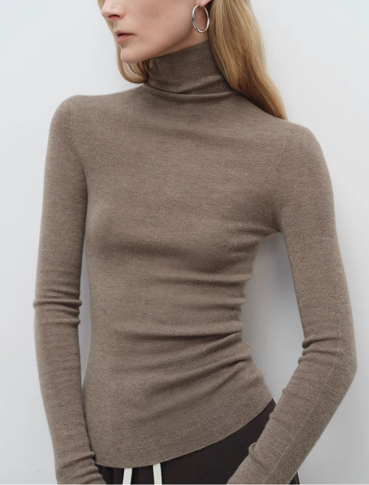 Mol Ultra Thin Merino Turtleneck Khaki