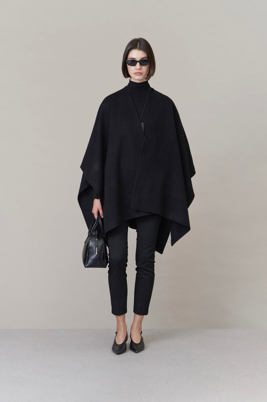 Nova Doublé Cashmere Blend Cape Onyx (Short)