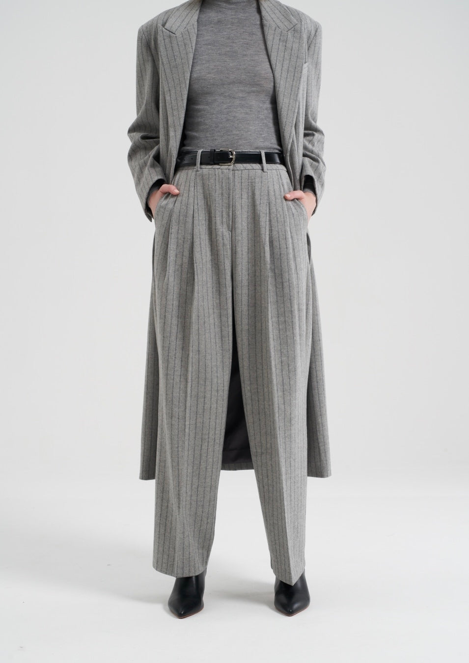 Gal Wool Pintuck Trouser Grey Pinstripe