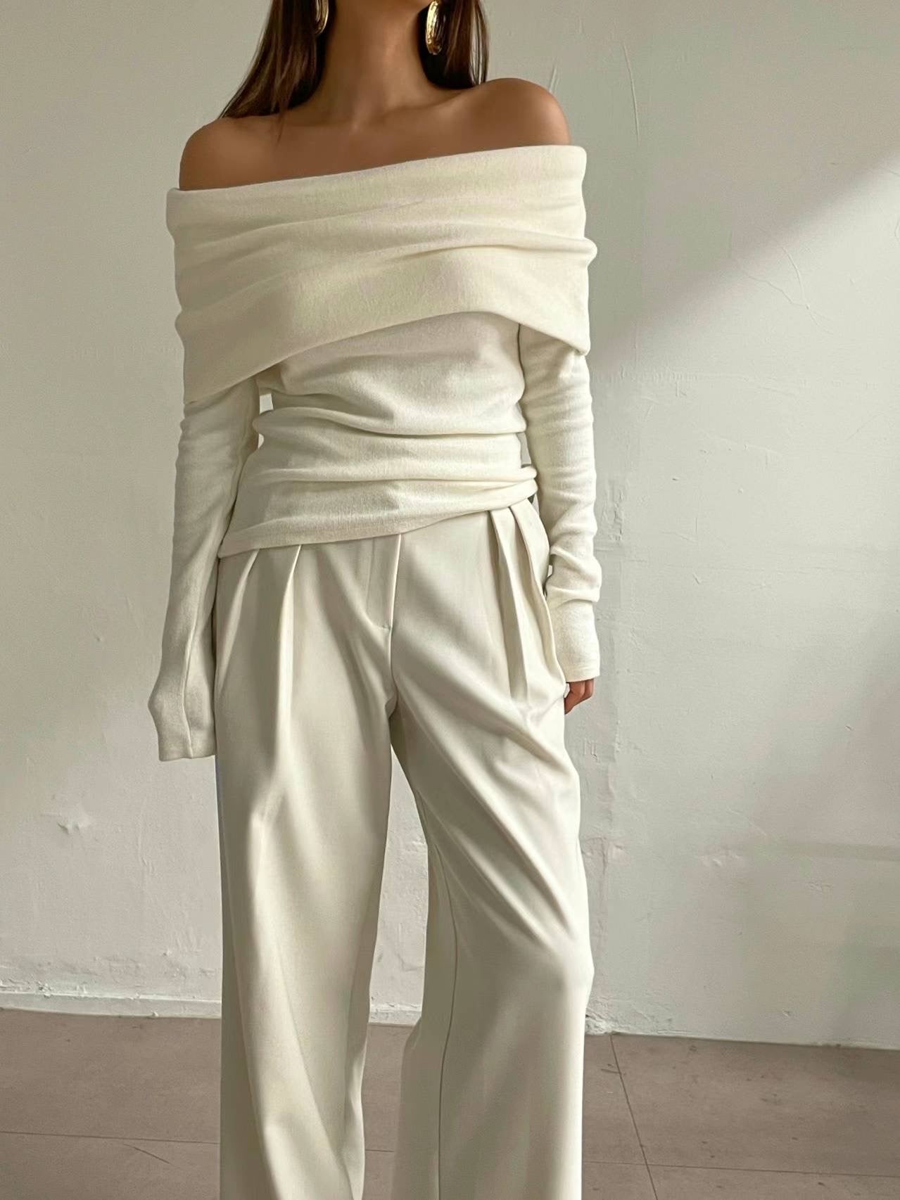 Veni Off Shoulder Knit Top Milk