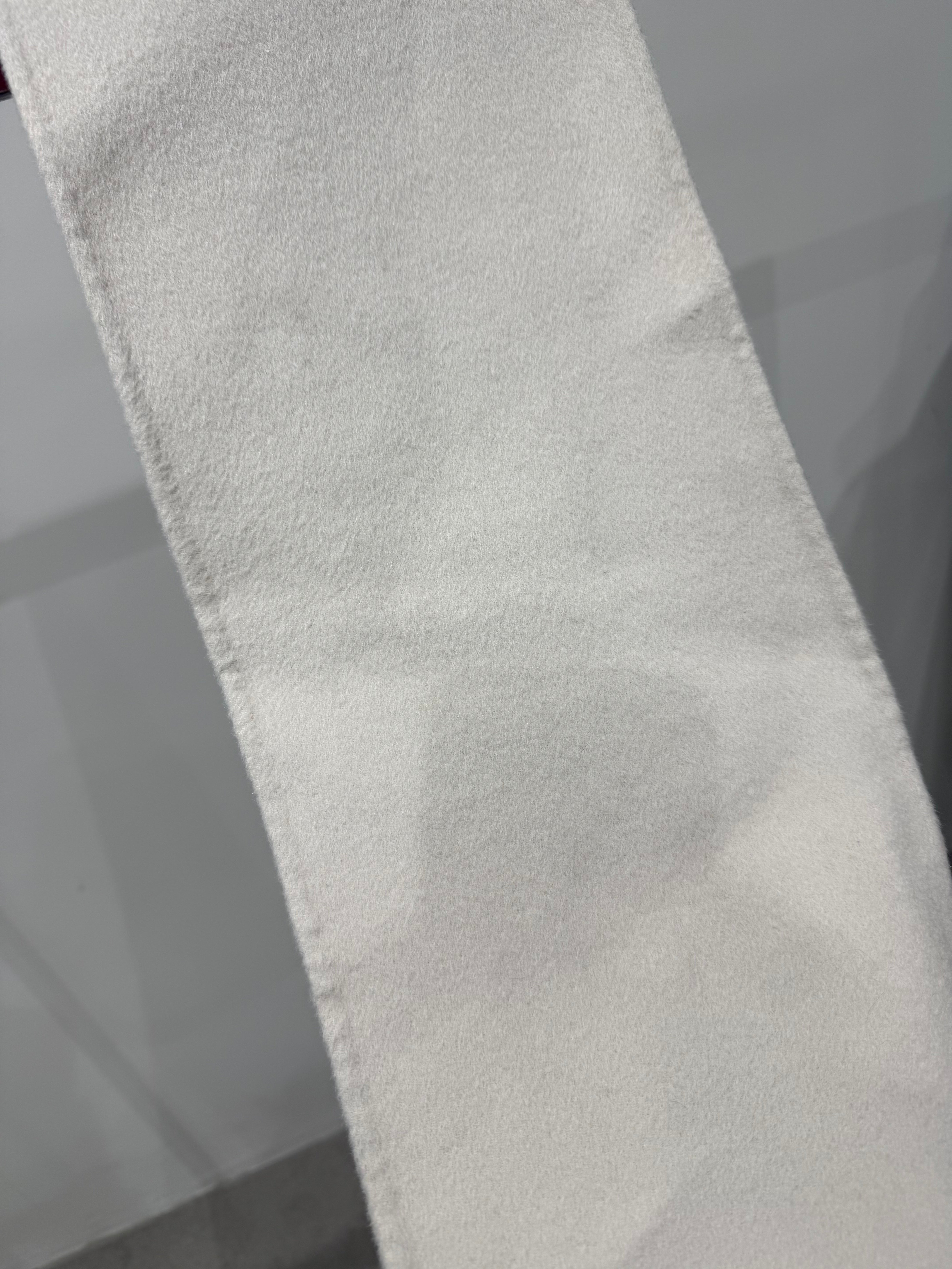 Wool Scarf Bone