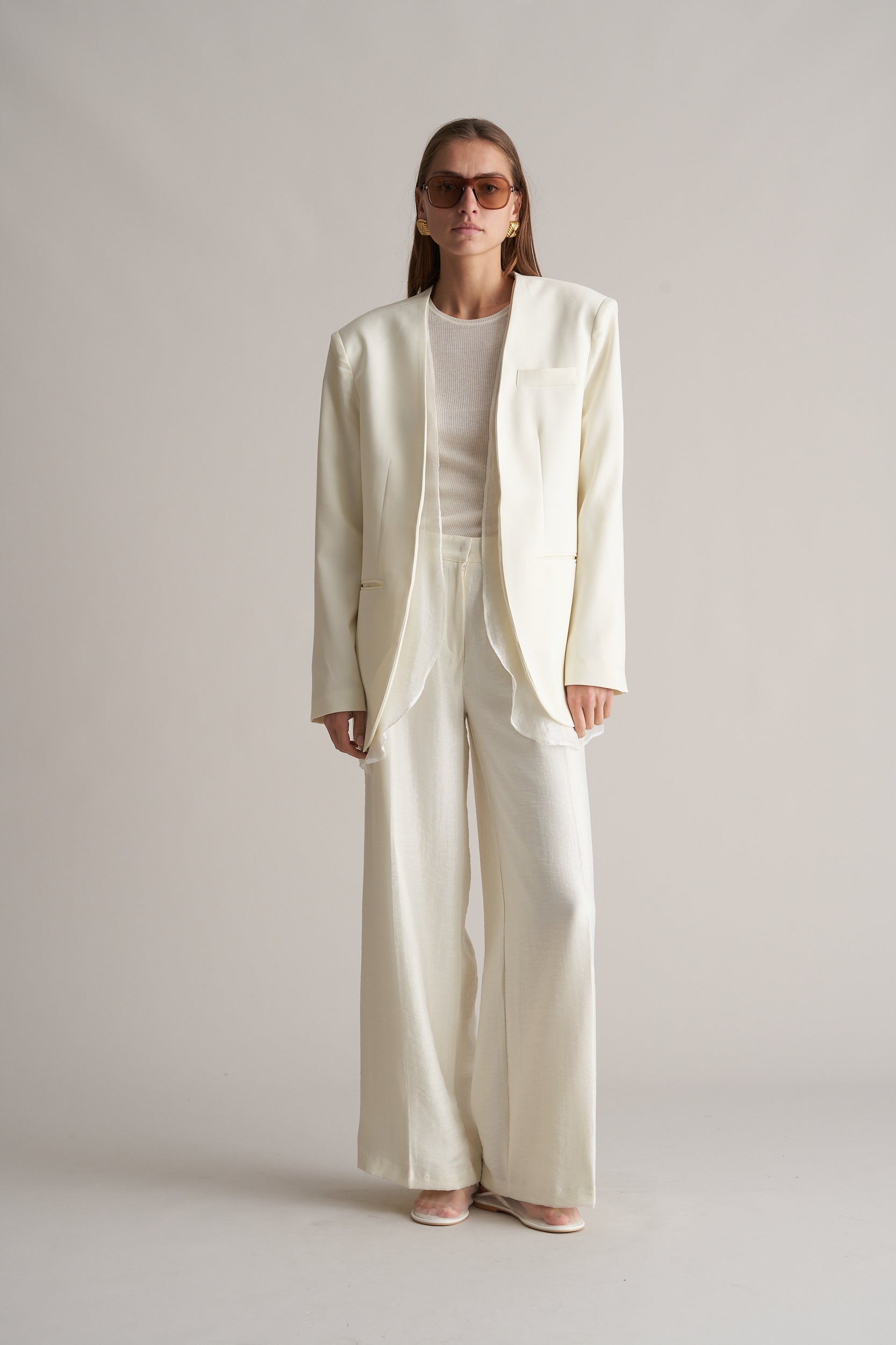 Nikau Collarless Layered Longline Blazer Cream – MARCÉLA LONDON