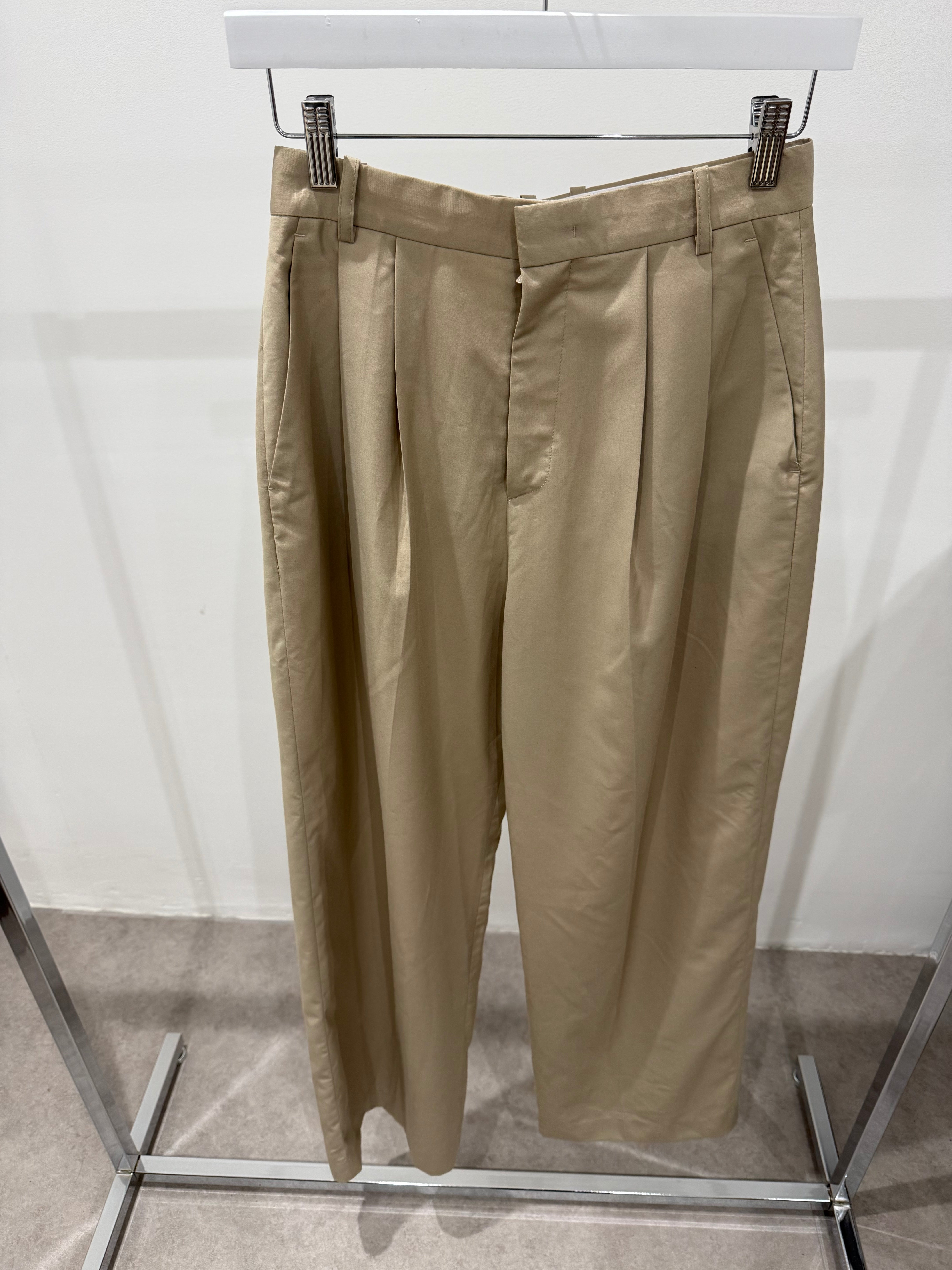 Pintuck Trousers Beige