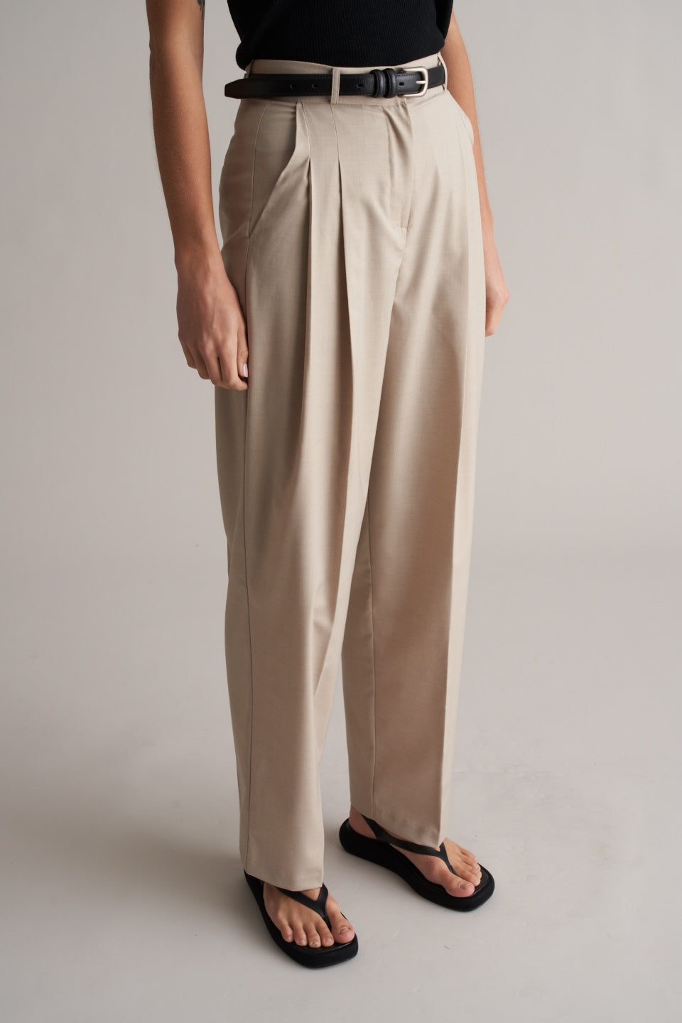 Daphne Pintuck Trousers Jute