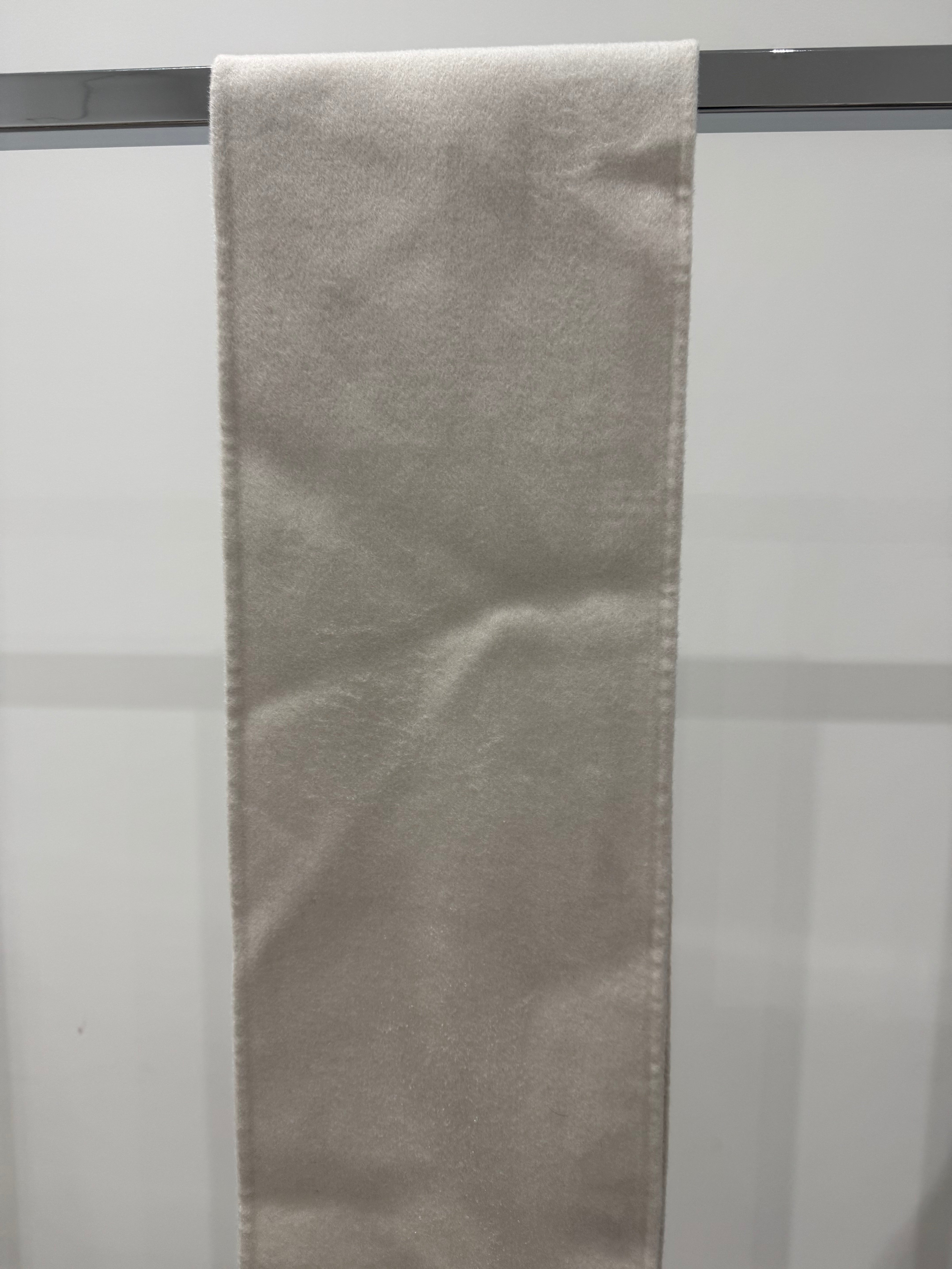 Wool Scarf Bone