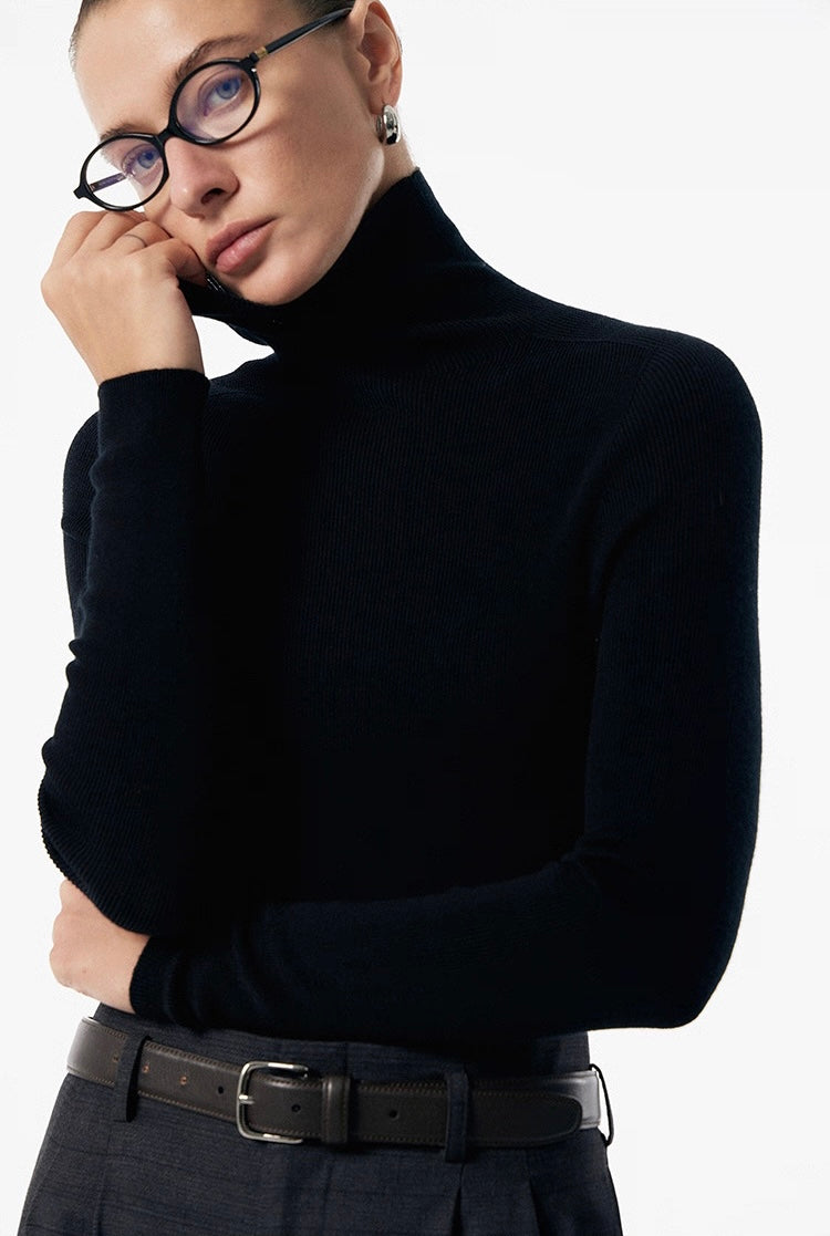 Mol Ultra Thin Merino Turtleneck Black