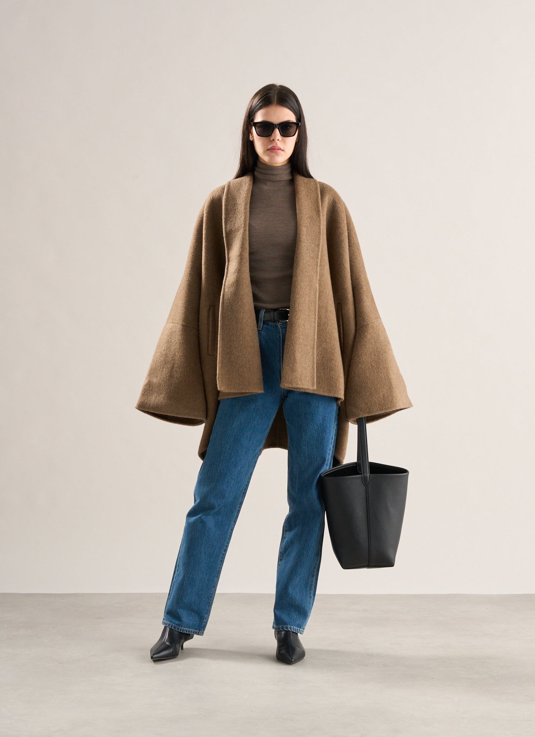 Meo Wool Cape Jacket Taupe