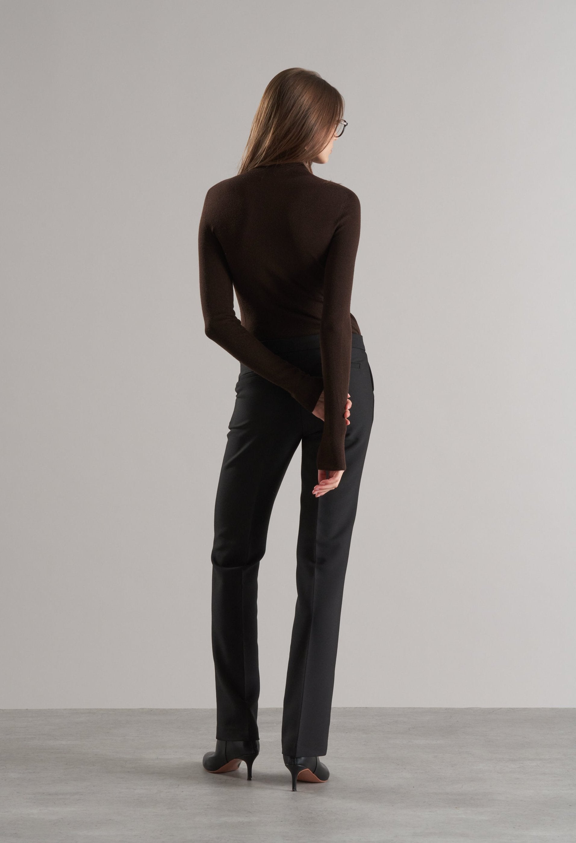 Mol Ultra Thin Merino Turtleneck Cocoa