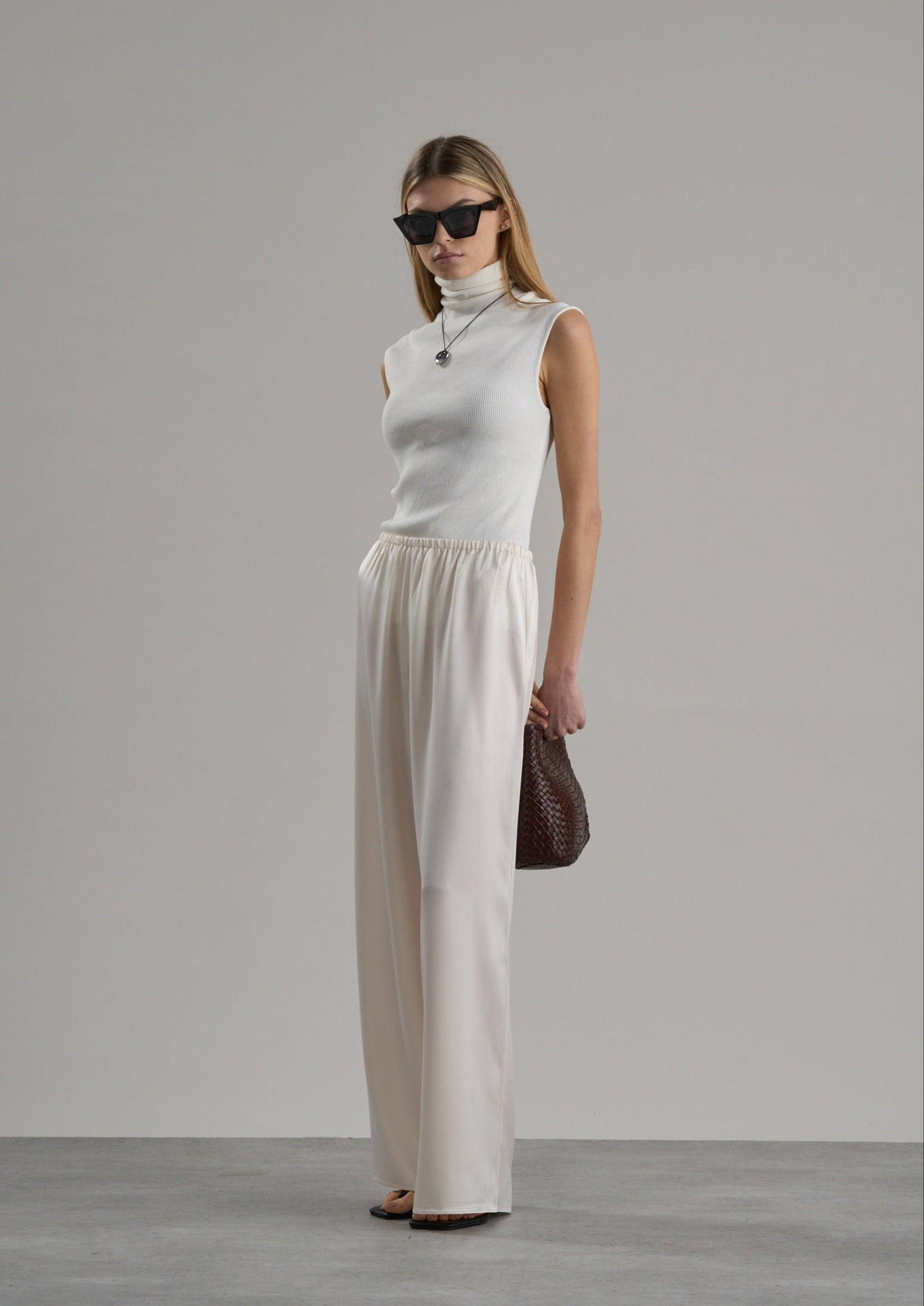 Zax Silky Wide Leg Pants Oyster