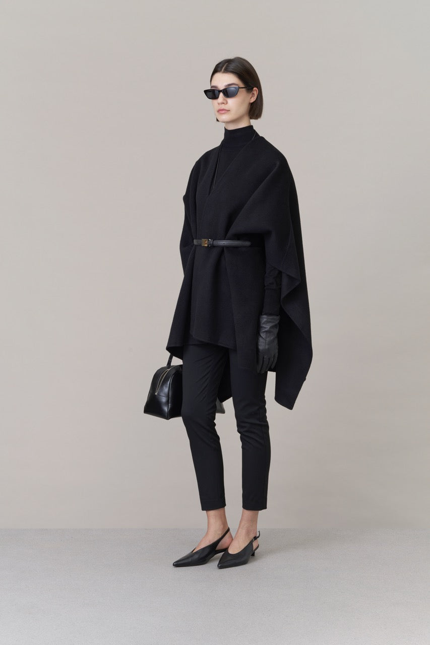 Nova Doublé Cashmere Blend Cape Onyx (Short)