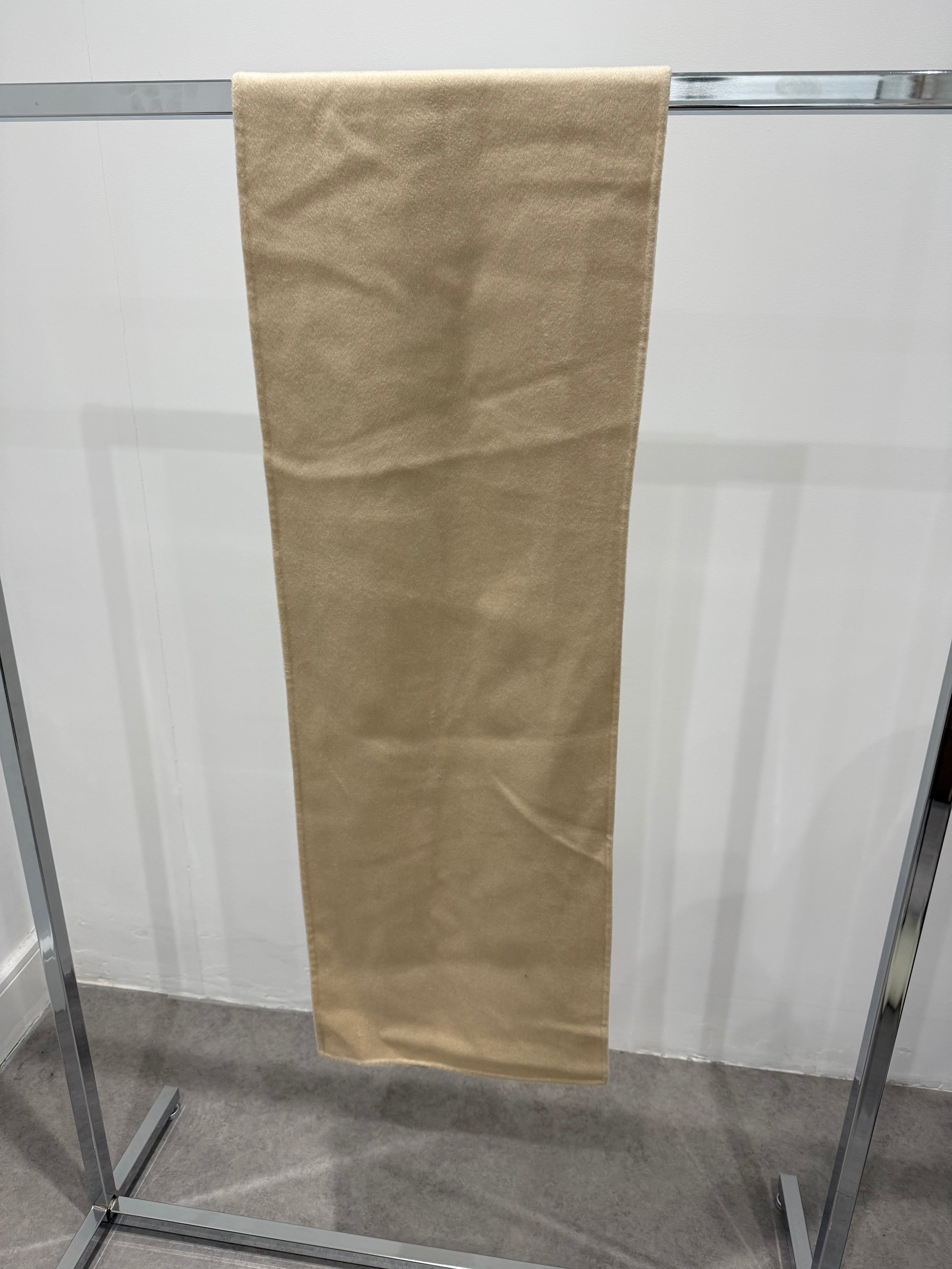 Wool Scarf Butter