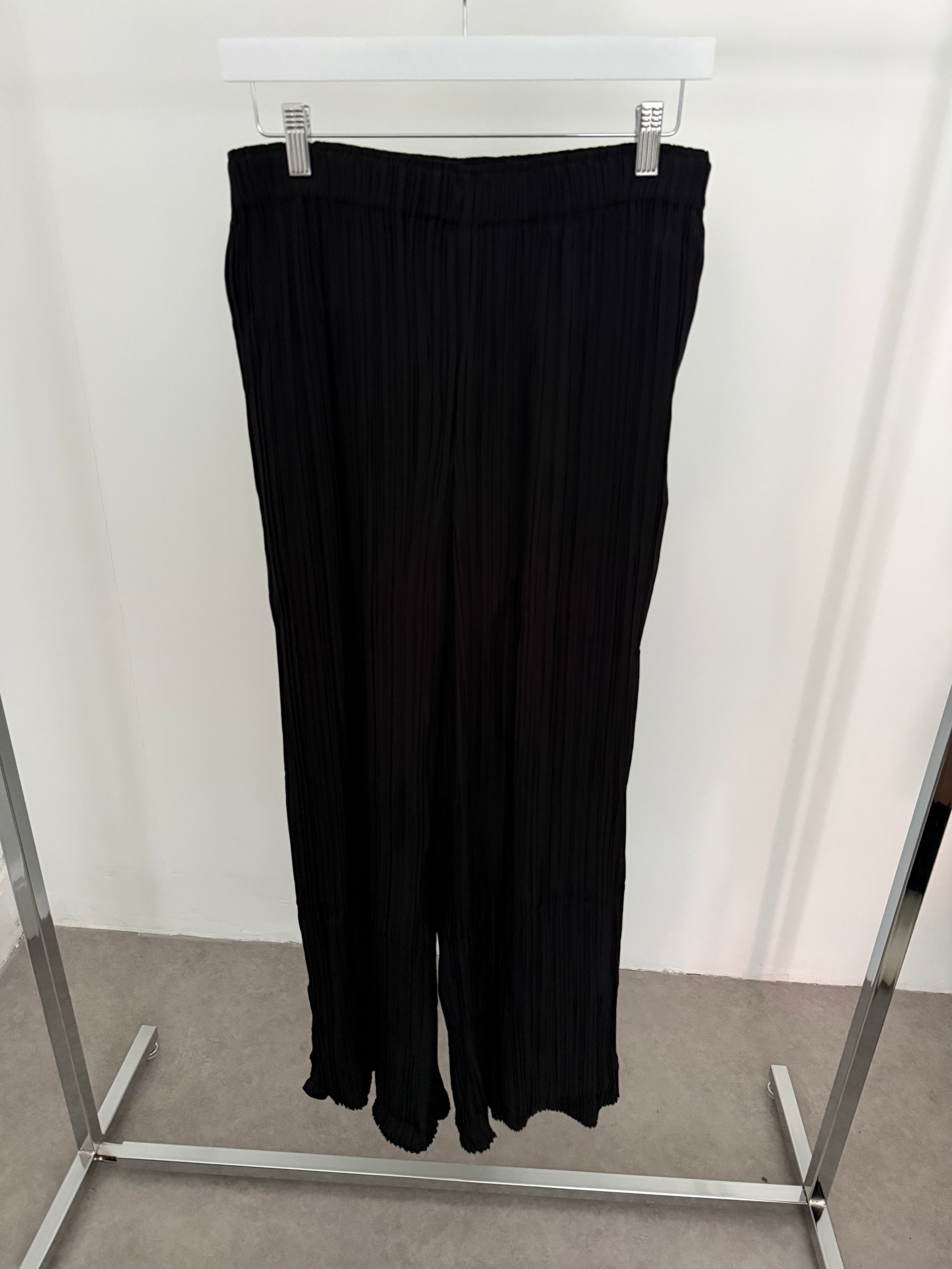 Silk Plisse Trousers Black