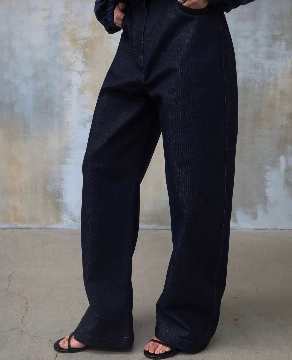 Nels Barrel Leg Jeans Denim