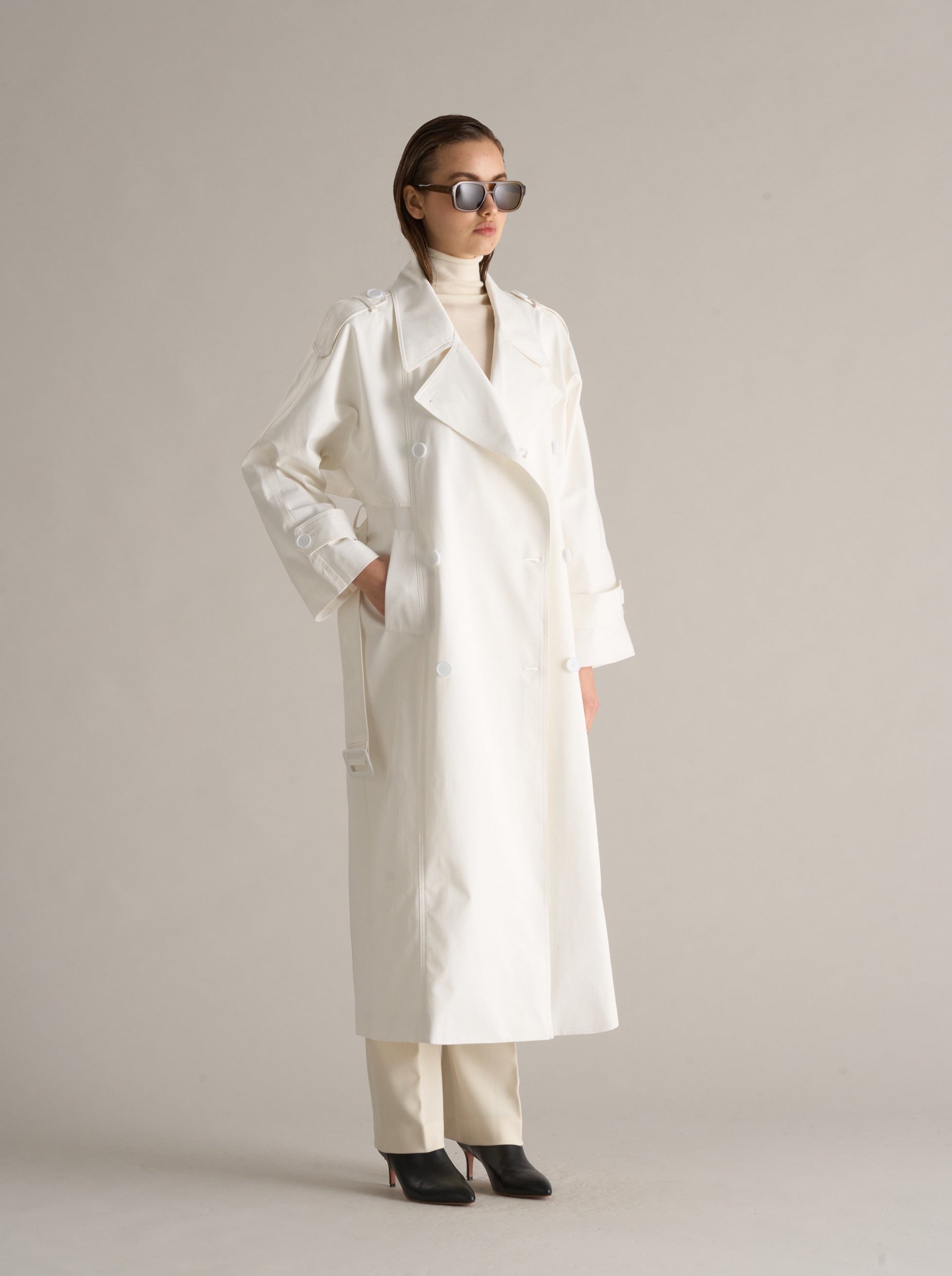 Trench Coat Optic White