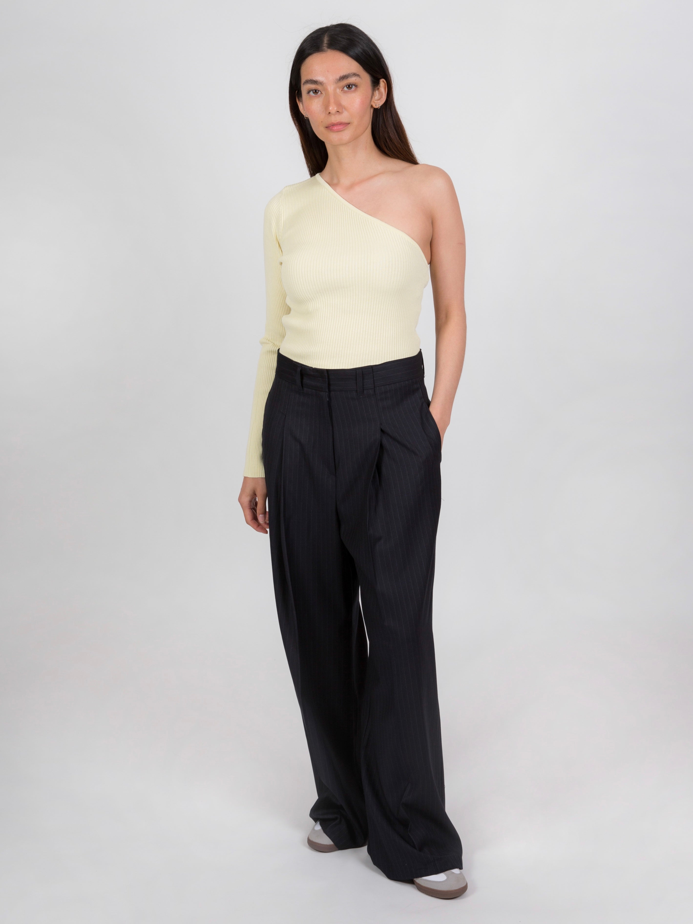 Suri Asymmetrical One Shoulder Knit Top Lemon